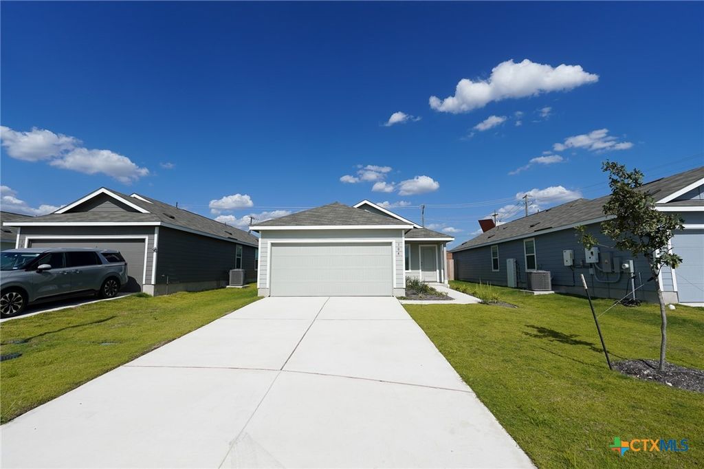 104 Burt Rainey Lane, Jarrell, TX 76537