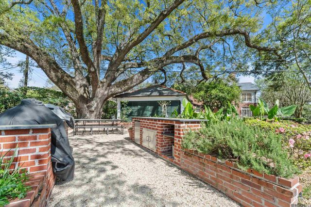 2502 Dalrymple Dr, Baton Rouge, LA 70808