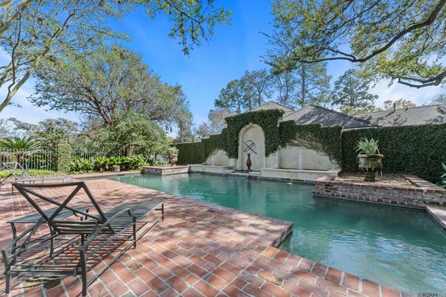 2502 Dalrymple Dr, Baton Rouge, LA 70808