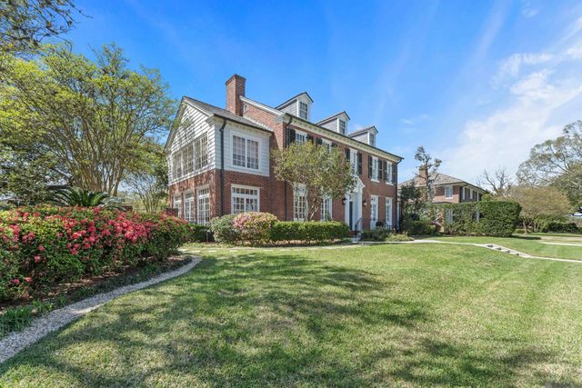 2502 Dalrymple Dr, Baton Rouge, LA 70808