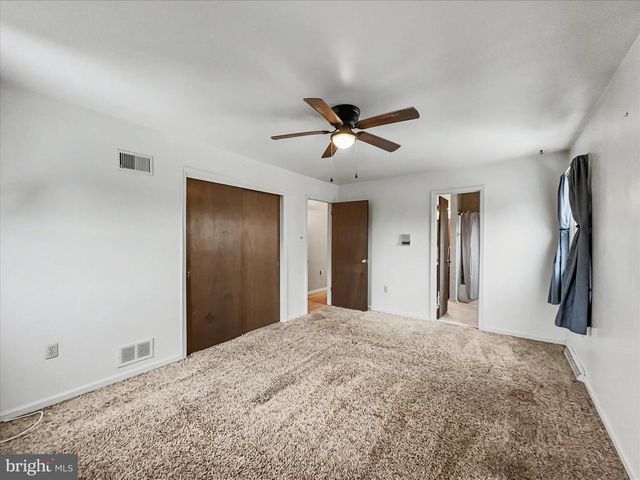 2975 CYPRESS RD S, Dover, PA 17315