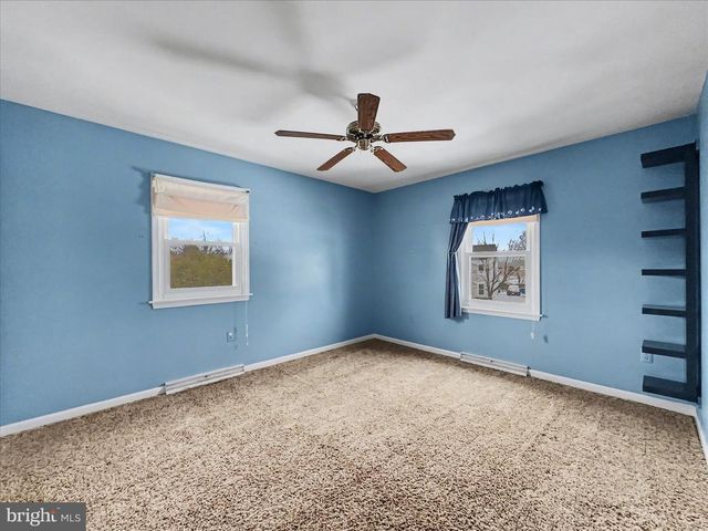 2975 CYPRESS RD S, Dover, PA 17315