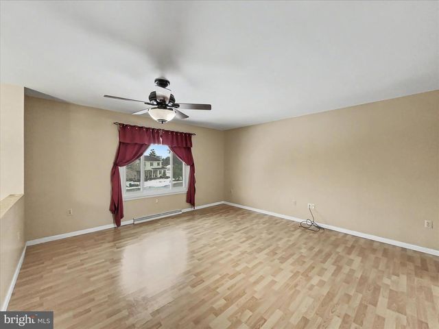 2975 CYPRESS RD S, Dover, PA 17315