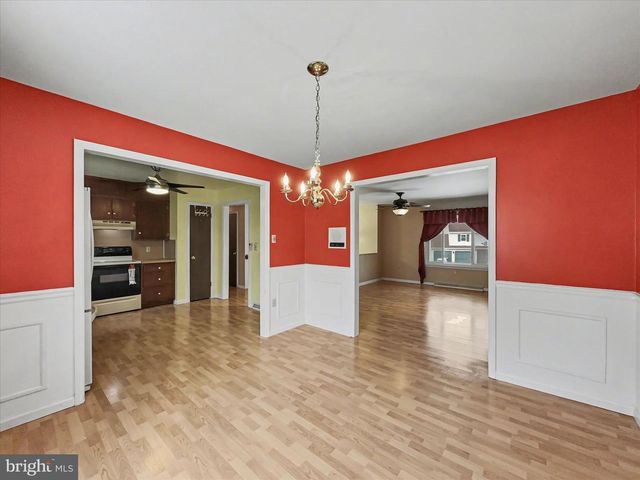 2975 CYPRESS RD S, Dover, PA 17315