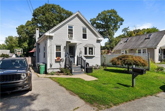 62 Milton Road, Warwick, RI 02888