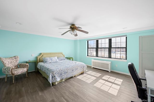 26 W Broadway 405, Long Beach, NY 11561