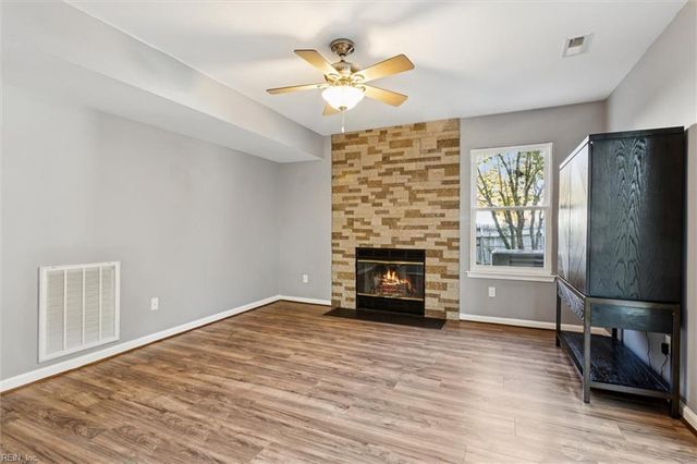 13 Alton CT, Hampton, VA 23669