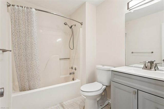 13 Alton CT, Hampton, VA 23669