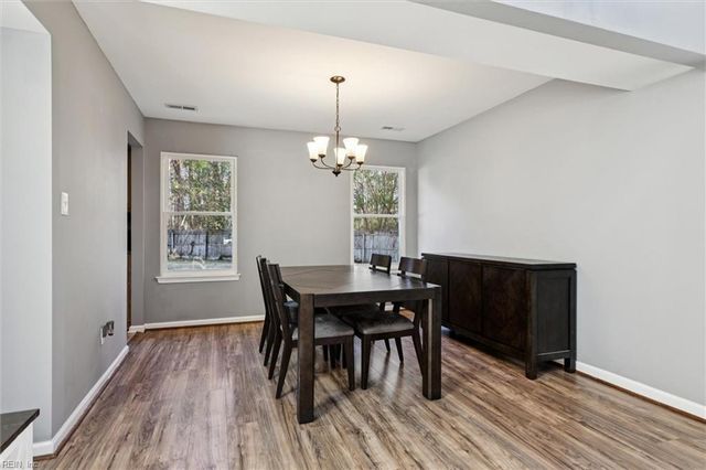 13 Alton CT, Hampton, VA 23669