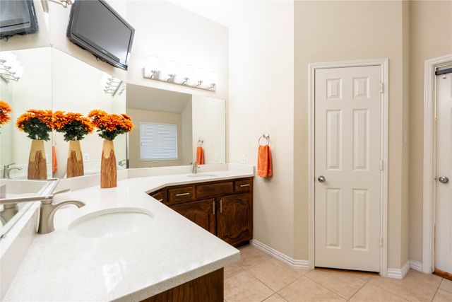 15722 Wrangler Drive, Frisco, TX 75035