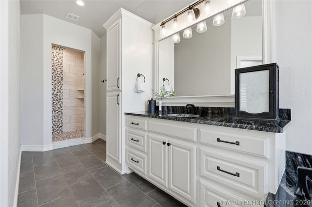 17525 S 71st East Avenue, Bixby, OK 74008
