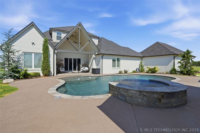 17525 S 71st East Avenue, Bixby, OK 74008