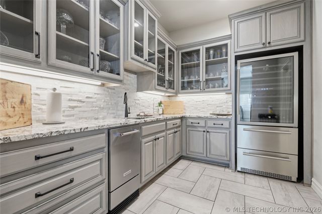 17525 S 71st East Avenue, Bixby, OK 74008