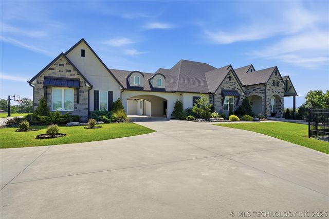 17525 S 71st East Avenue, Bixby, OK 74008