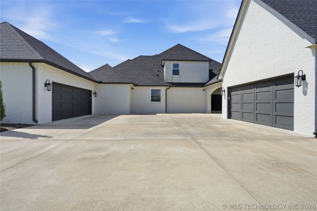 17525 S 71st East Avenue, Bixby, OK 74008