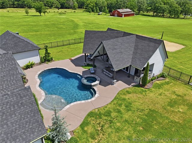17525 S 71st East Avenue, Bixby, OK 74008