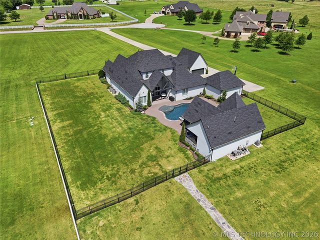 17525 S 71st East Avenue, Bixby, OK 74008