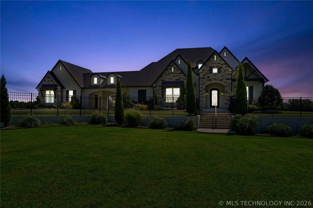 17525 S 71st East Avenue, Bixby, OK 74008