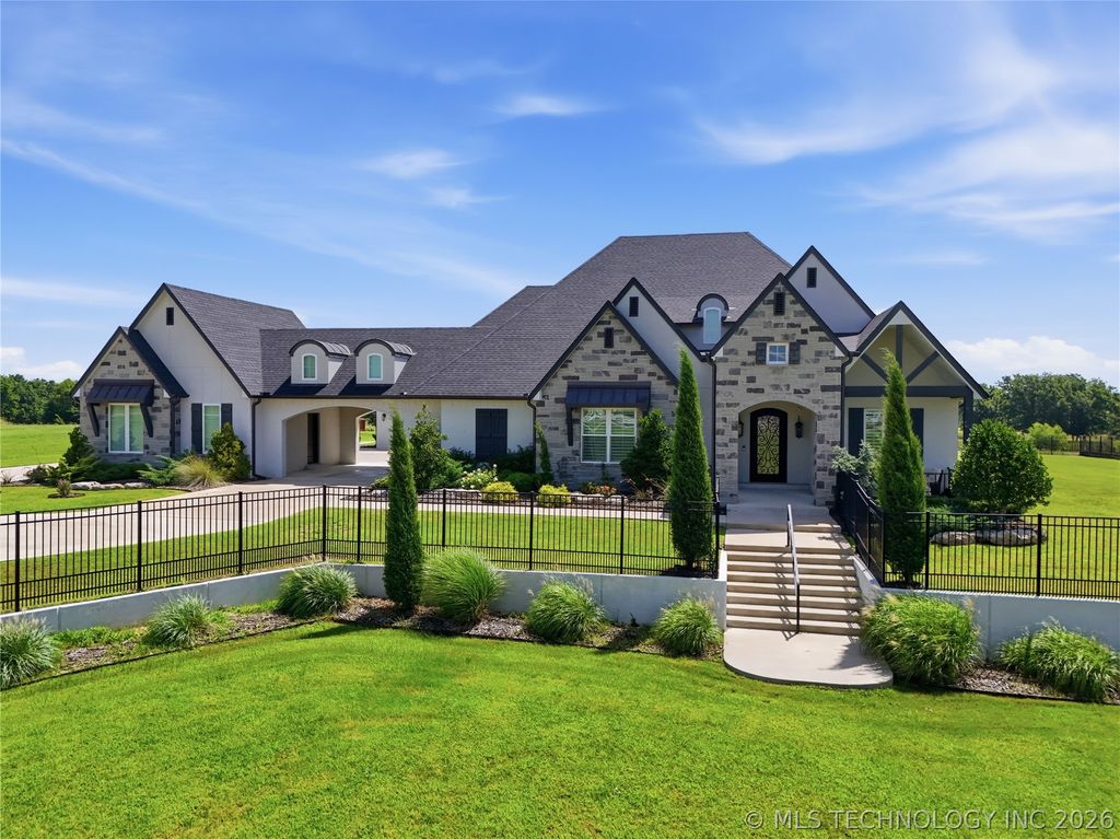 17525 S 71st East Avenue, Bixby, OK 74008
