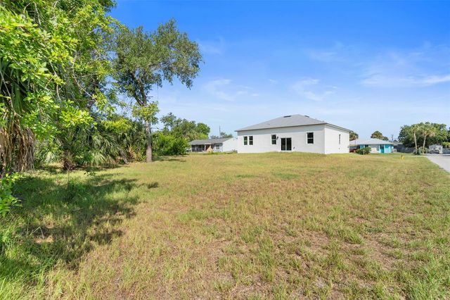 543 CHAMBER STREET NW, Port Charlotte, FL 33948