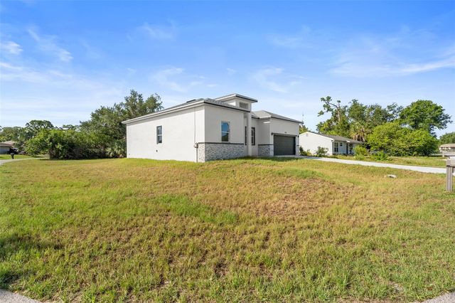 543 CHAMBER STREET NW, Port Charlotte, FL 33948