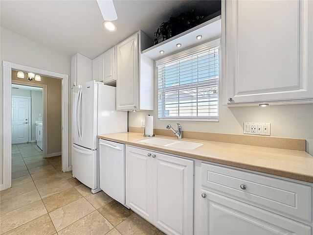 11777 FAN TAIL LANE, Orlando, FL 32827