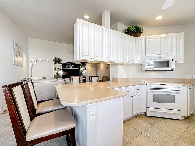 11777 FAN TAIL LANE, Orlando, FL 32827