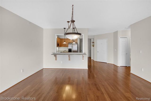 2112 Country Club Drive, Saint Clair Shores, MI 48082