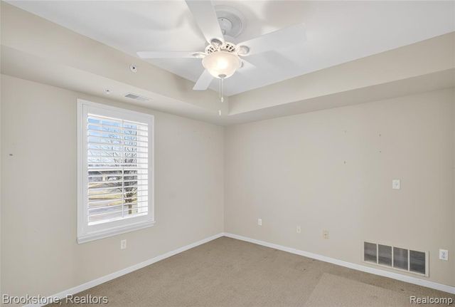 2112 Country Club Drive, Saint Clair Shores, MI 48082