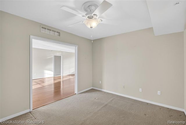 2112 Country Club Drive, Saint Clair Shores, MI 48082