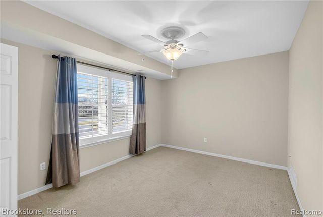 2112 Country Club Drive, Saint Clair Shores, MI 48082