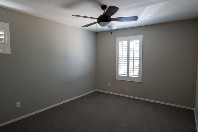 241 E Roadrunner Drive, Chandler, AZ 85286