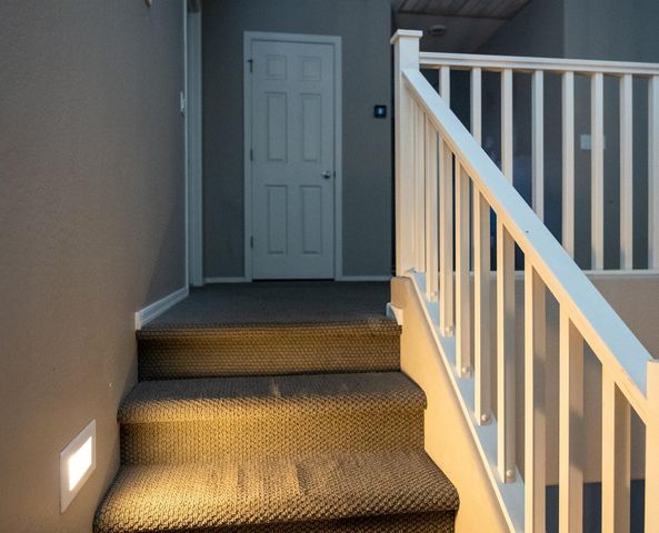 241 E Roadrunner Drive, Chandler, AZ 85286