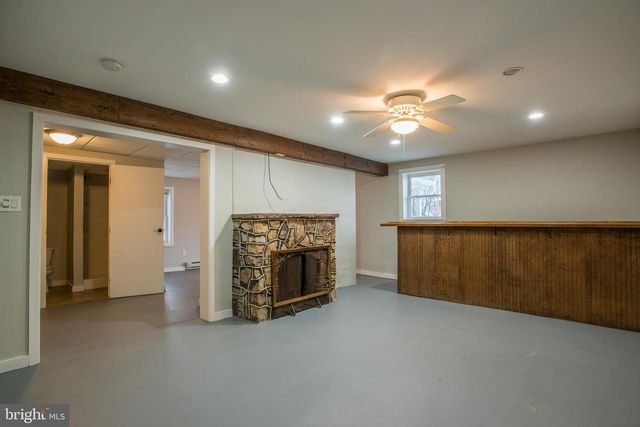 99 E PERRY ST, Enola, PA 17025