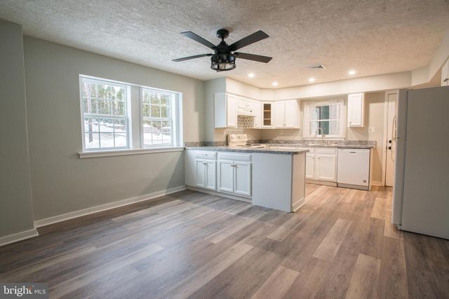 99 E PERRY ST, Enola, PA 17025