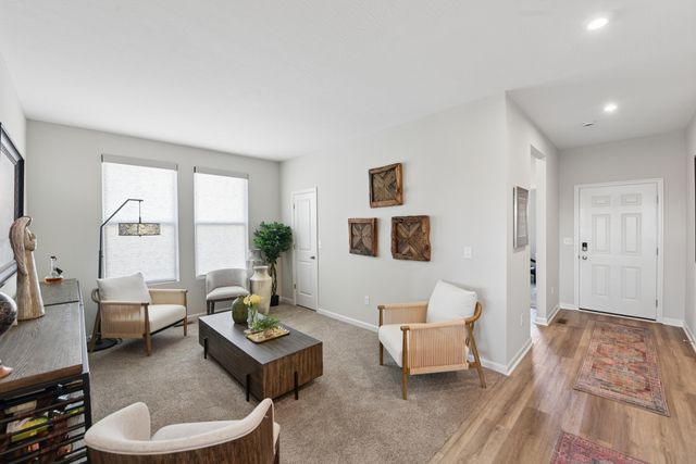 802 Bluestem Ridge Drive, Alexandria, KY 41001