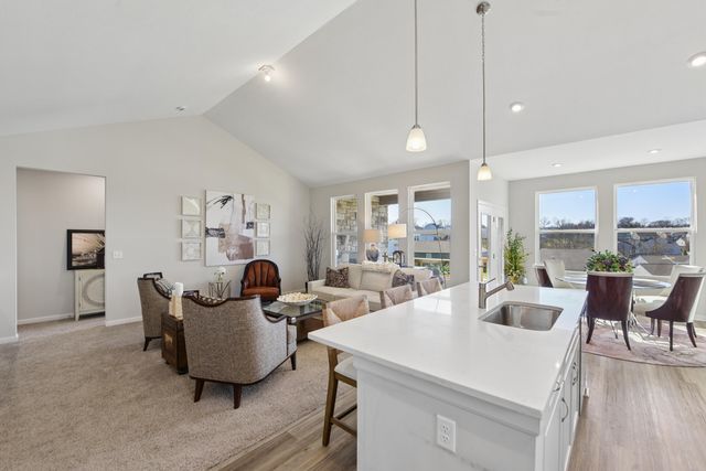 802 Bluestem Ridge Drive, Alexandria, KY 41001