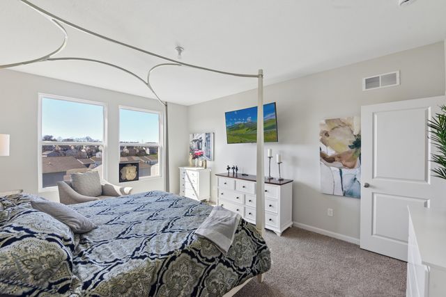 802 Bluestem Ridge Drive, Alexandria, KY 41001