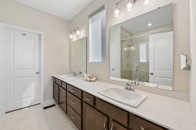 802 Bluestem Ridge Drive, Alexandria, KY 41001