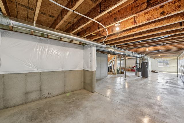 802 Bluestem Ridge Drive, Alexandria, KY 41001