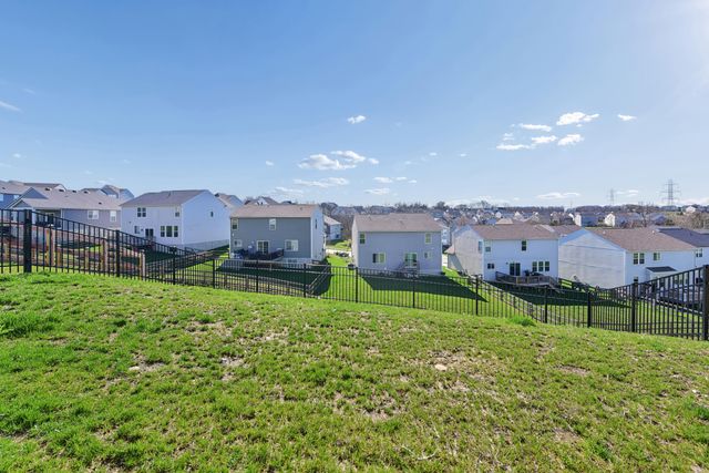 802 Bluestem Ridge Drive, Alexandria, KY 41001