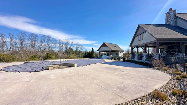 802 Bluestem Ridge Drive, Alexandria, KY 41001