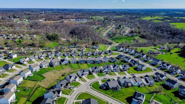 802 Bluestem Ridge Drive, Alexandria, KY 41001