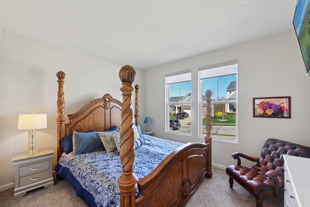 802 Bluestem Ridge Drive, Alexandria, KY 41001