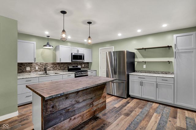 912 W 6th Street, Greenfield, IN 46140