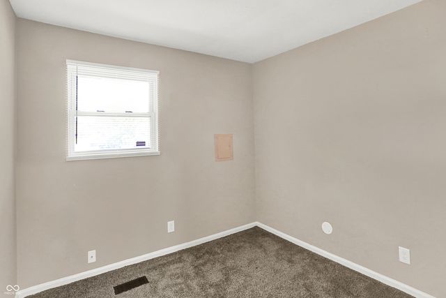 912 W 6th Street, Greenfield, IN 46140