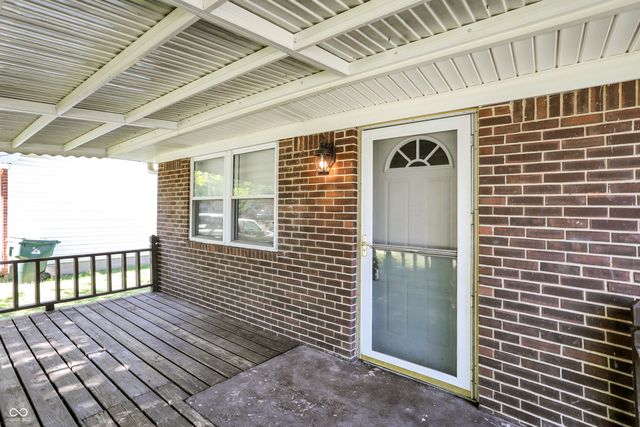 912 W 6th Street, Greenfield, IN 46140