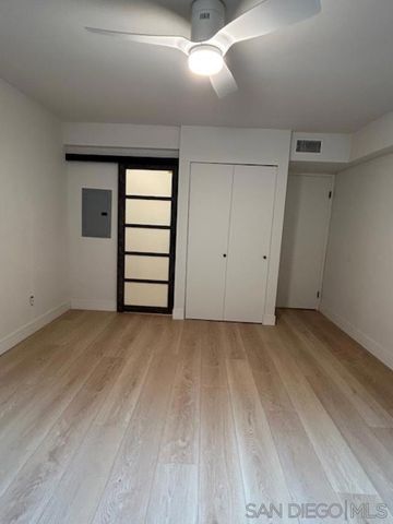 811 W Nutmeg 102, San Diego, CA 92103