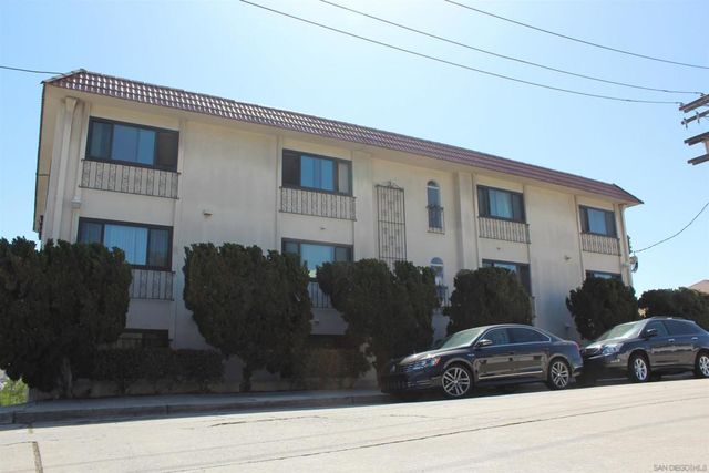 811 W Nutmeg 102, San Diego, CA 92103