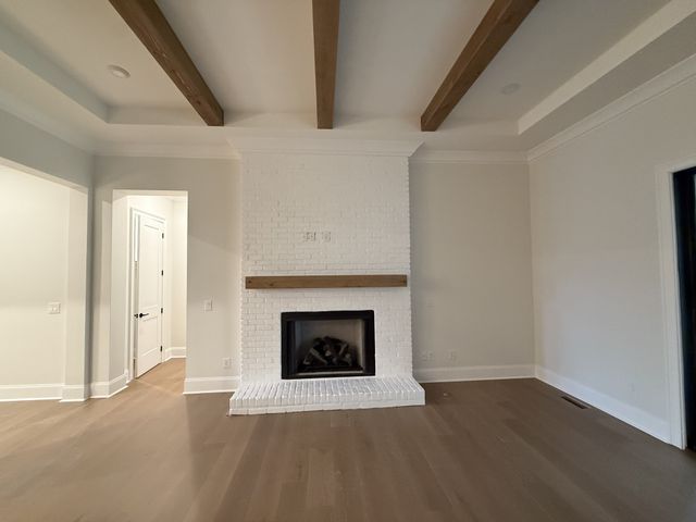 5700 Nola Dr, Arrington, TN 37014